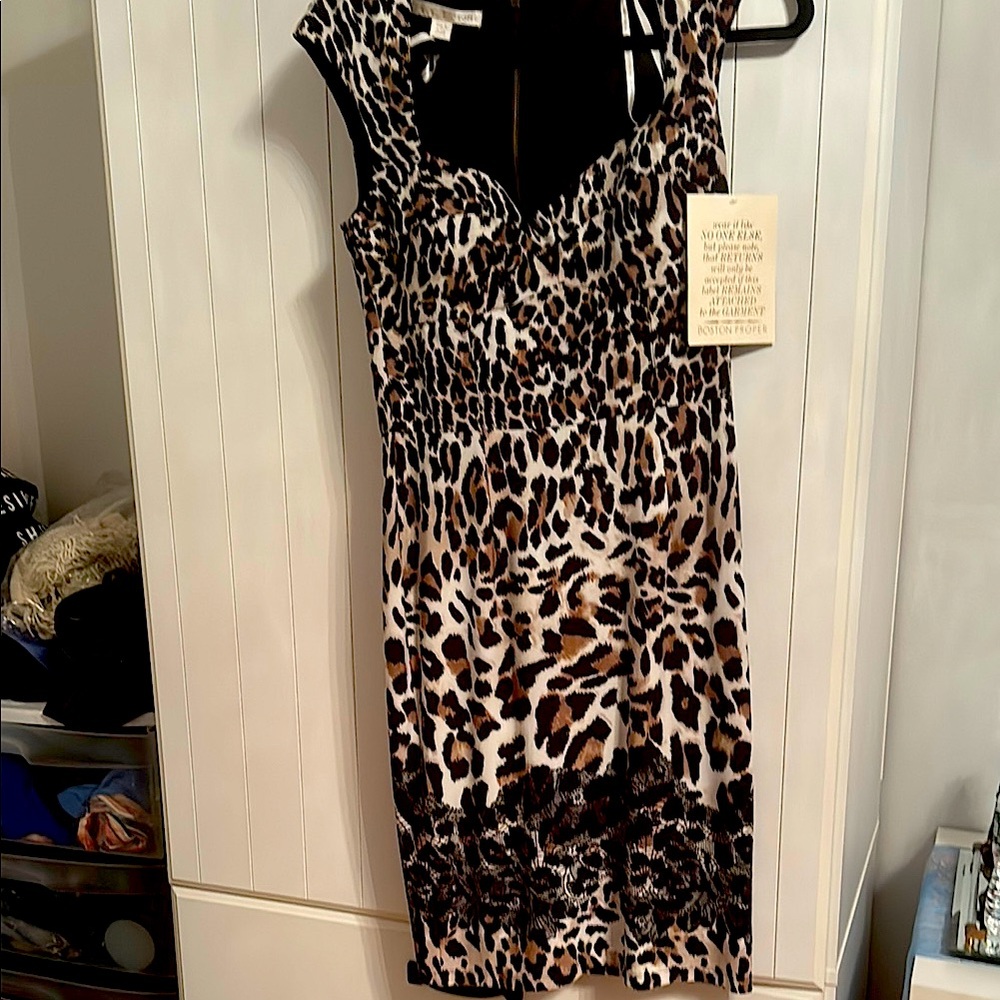 Boston Proper Black and Brown Bodycon Midi Dress Sweetheart Neckline